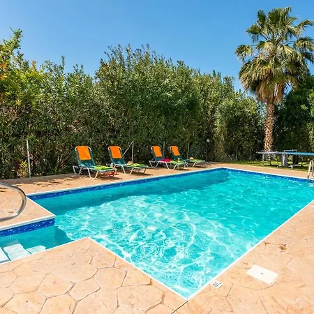 Iliada 6 Hotel *